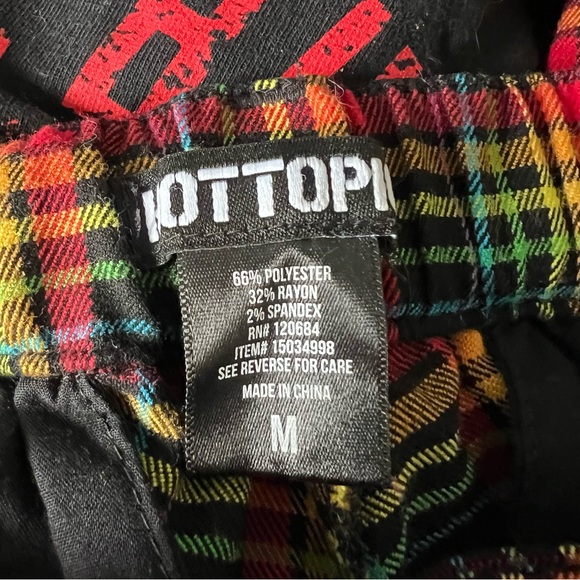 Hot Topic Women’s Rainbow Plaid Tapered Leg Pants - Picture 7 of 7